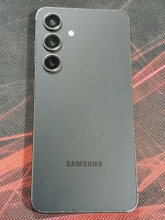 samsung galaxy s24  black