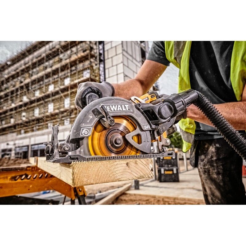 Акумулаторен циркуляр DeWALT DCS577N FLEXVOLT, 54V