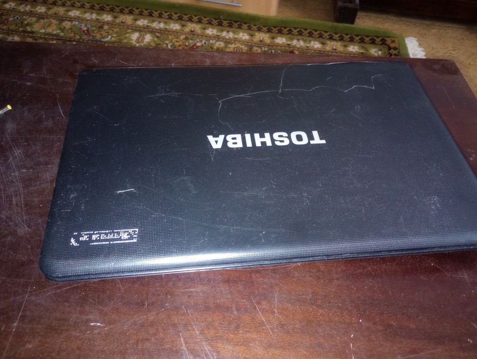 Toshiba Pro L670, video dedicat, 650 gb ram, Intel i5, 6 gb ram