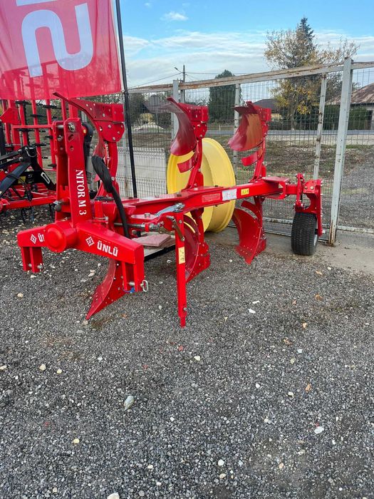 Plug Unlu 3 brazde trupite reversibil hidraulic Nou