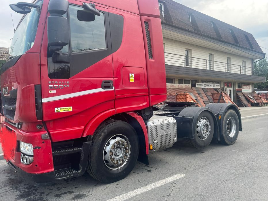 Dezmembrez iveco stralis  500