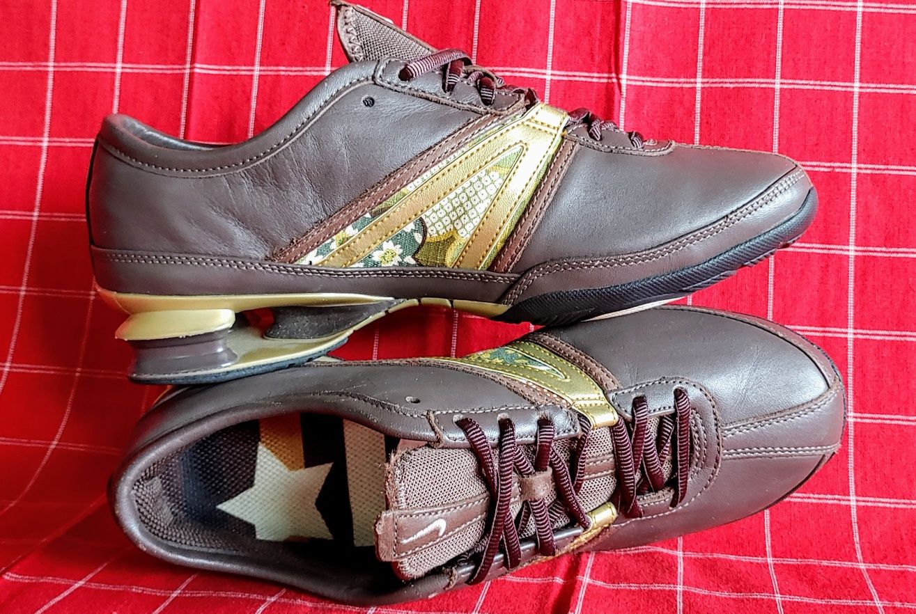 ** adidași *NIKE SHOX* 38 *50%reducere *Original !!