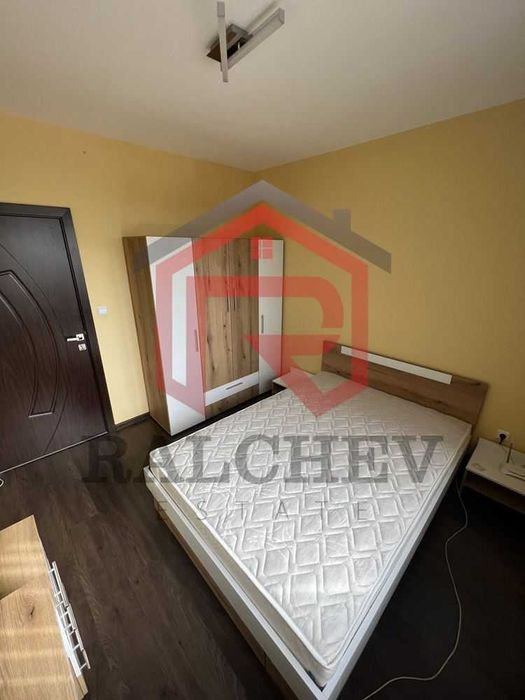 Двустаен апартамент под наем / Възраждане