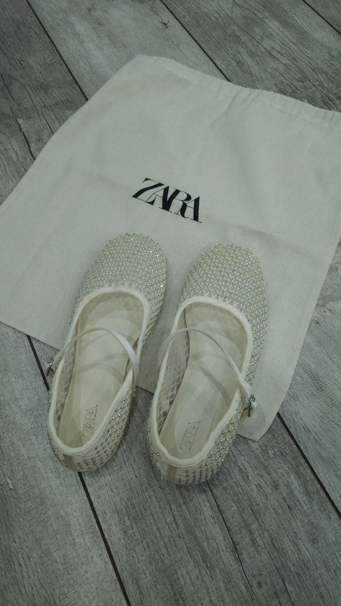 Детски балеринки с камъчета Zara