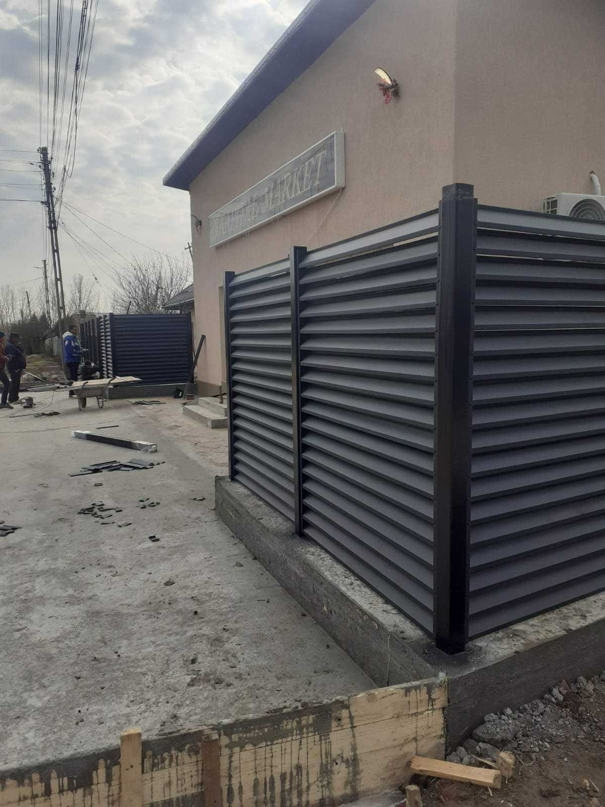 Constructii garduri din sipca metalica, jaluzele, BCA, tabla, plasa