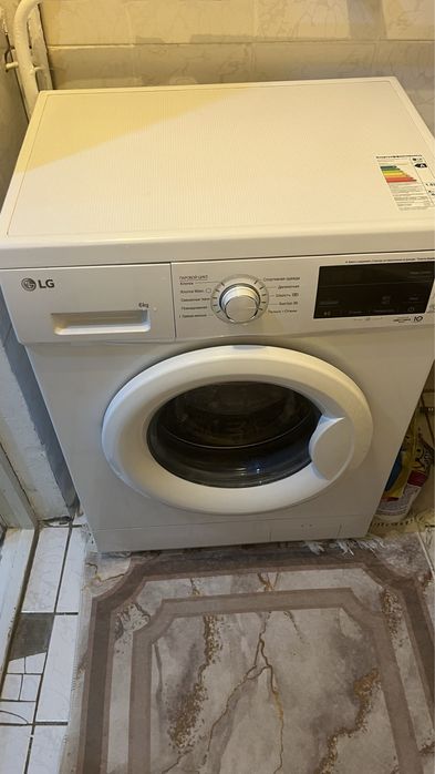 Продам стиральную машину LG