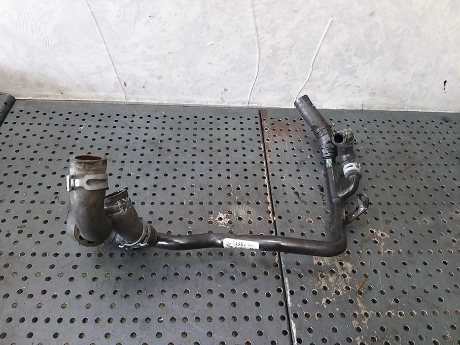 Furtun conducta apa 2.0 tdi vw golf 7 04l121064f