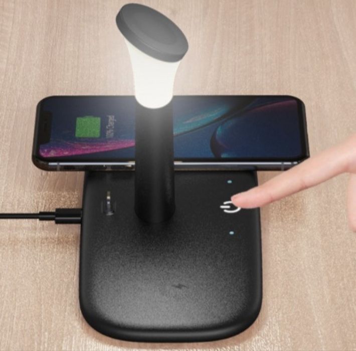 Безжично зарядно за мобилни устройства 3 в 1 + лампа