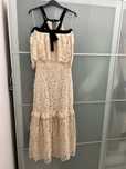 Rochie din dantela si umeri goi- xs -S