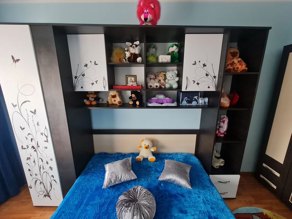 Vand mobilier dormitor