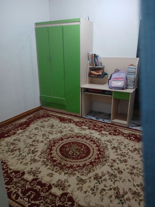 Сдам дом в аренду в Назарбеке . Ижарага карман, ховли Назарбекда.