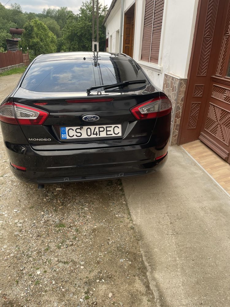 Ford modeo mk4 2011