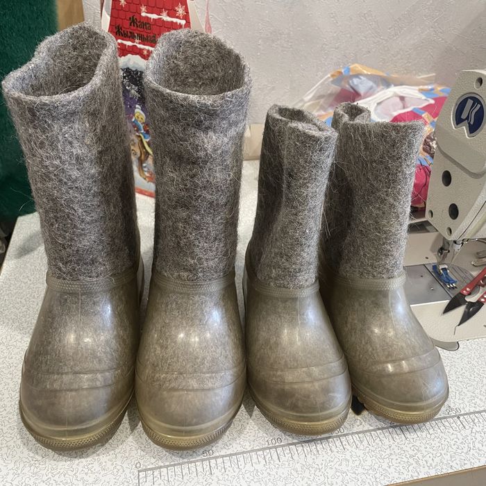 Продам валенки по 3000