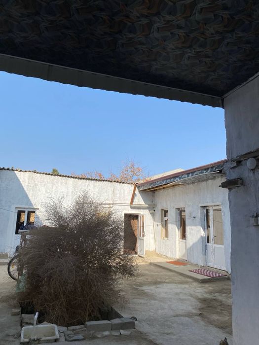 Срочно  ховли сотилади 3 сотох