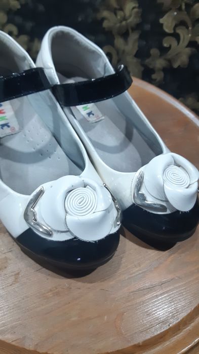 Туфли р. 32 лакированные