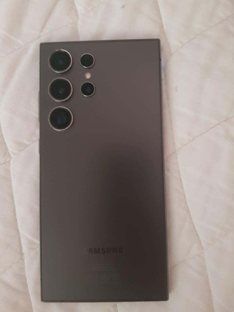 Samsung Galaxy S24 ultra 256 GB