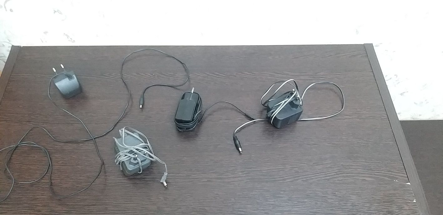Продам зарядники