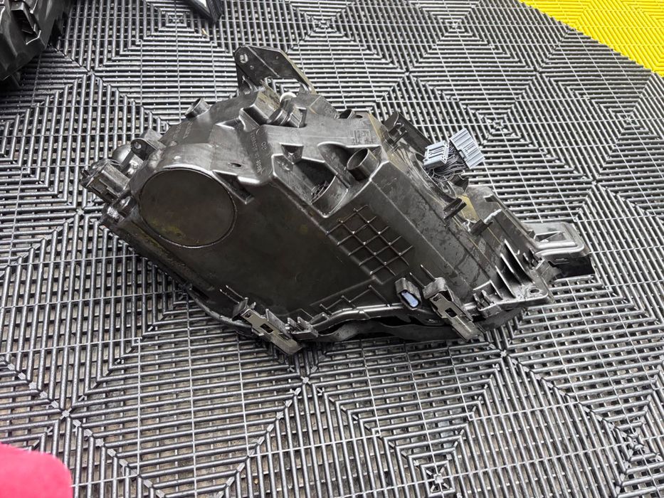 Far stângă Volvo Xc60 Full Led