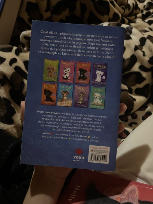 2 carti catelisul care nu putea sa doarma,nadia si pisicuta adop.