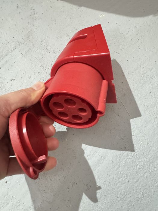 Prize trifazice mama tata,32A;