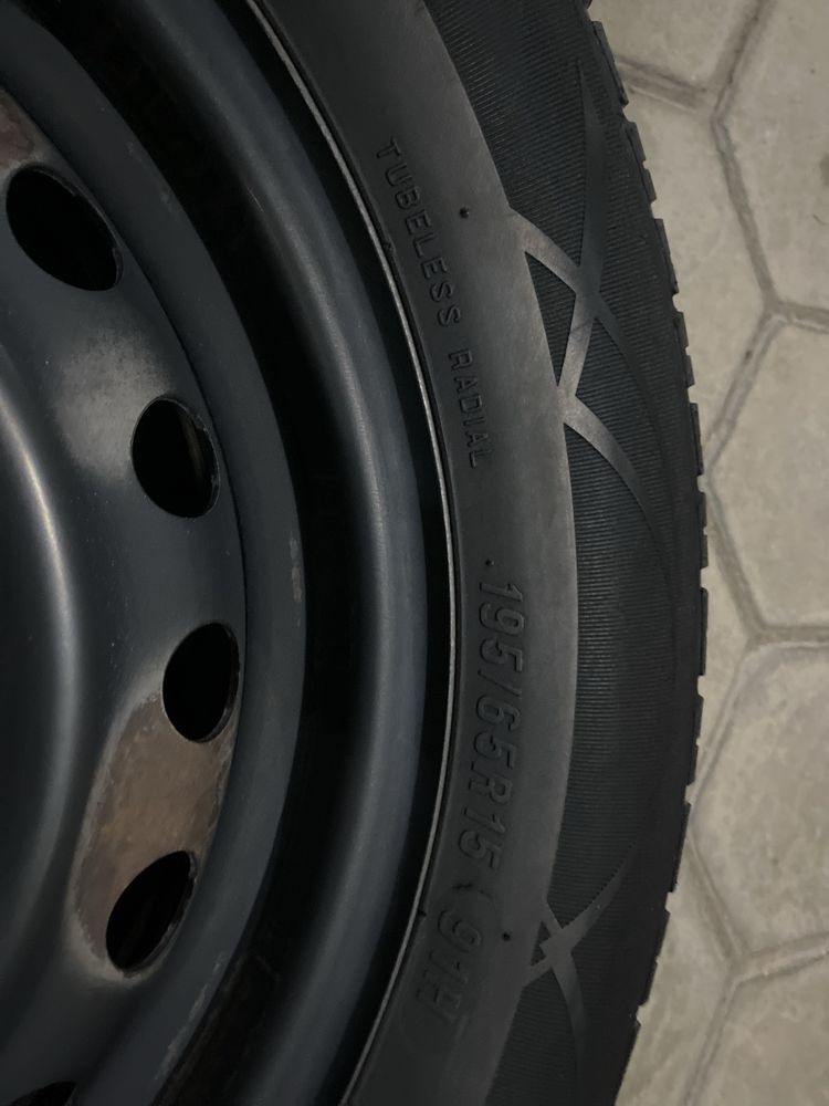 4 Шины с дисками 195/65 r15