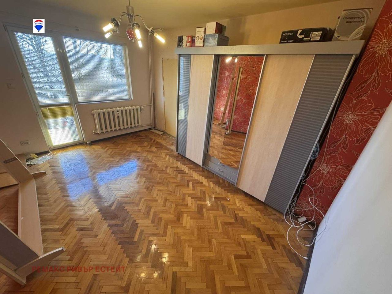 Продава се Тристаен апартамент в Русе, Възраждане - 85 кв.м за 1336 €/кв.м - Снимка #2