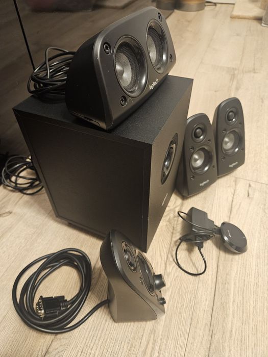 Vand boxe logitech z506