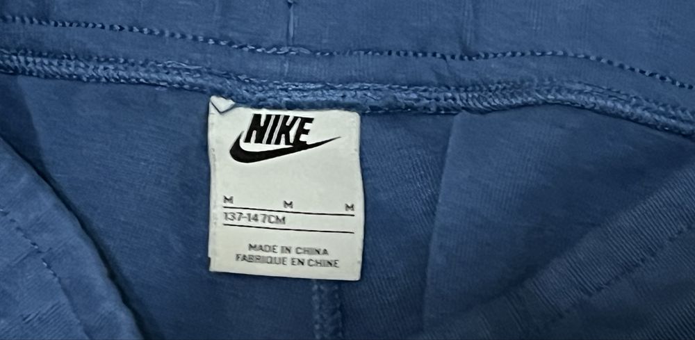 —Детски Панталон Nike Tech-Размер-137-147–