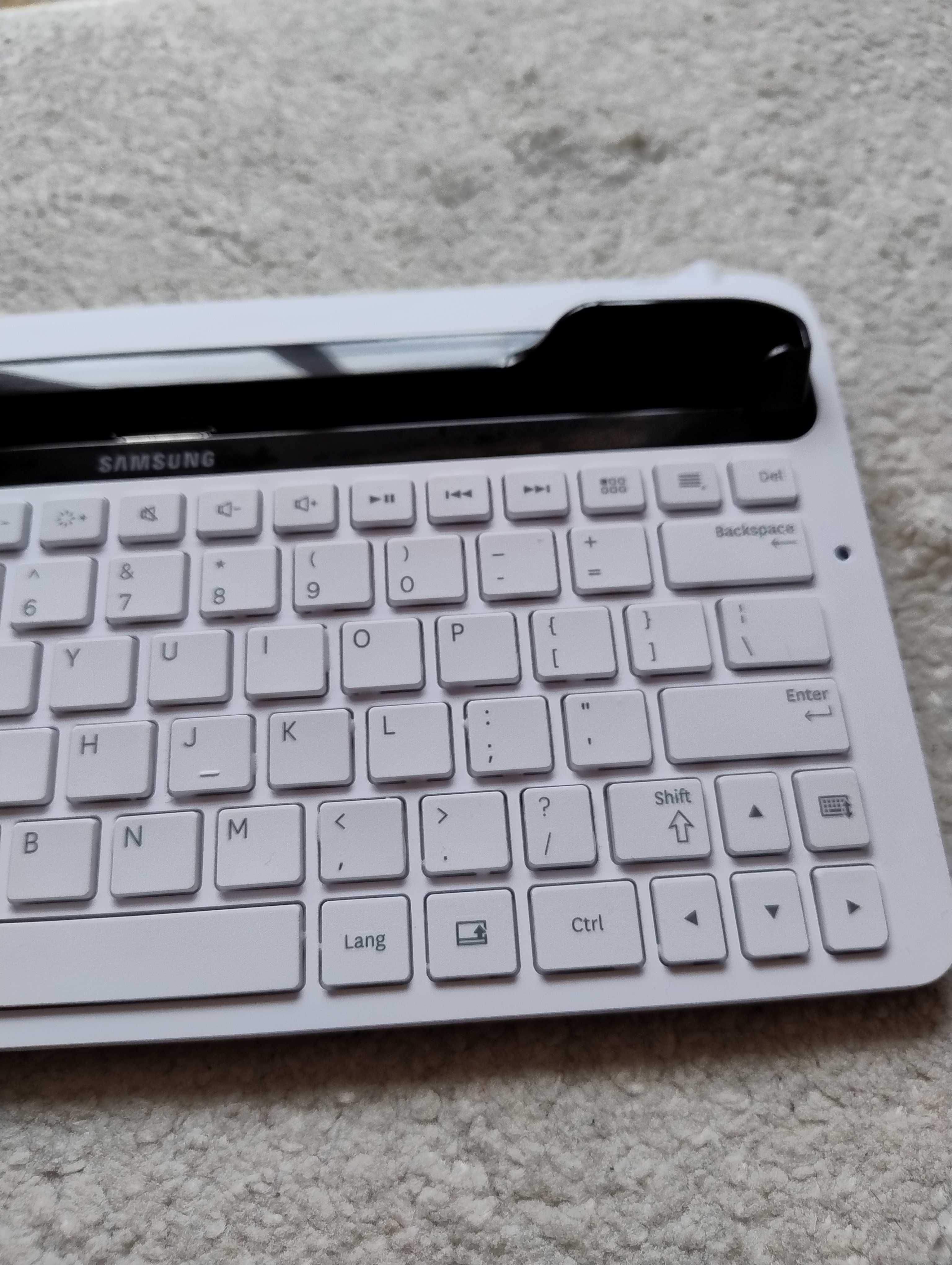Tastatura portabila Samsung pentru tableta