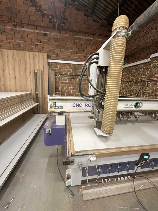 Продава се CNC машина