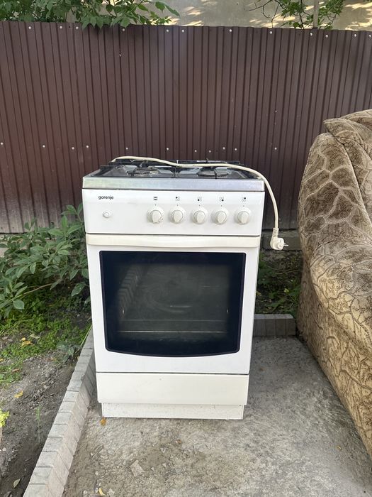 Продается газовая плита