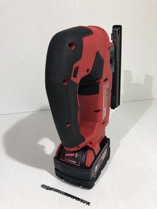 Pendular Milwaukee M18 FJS
