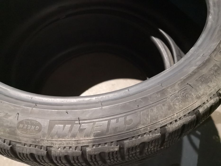 235 35 20 цола гуми Michelin dot 21