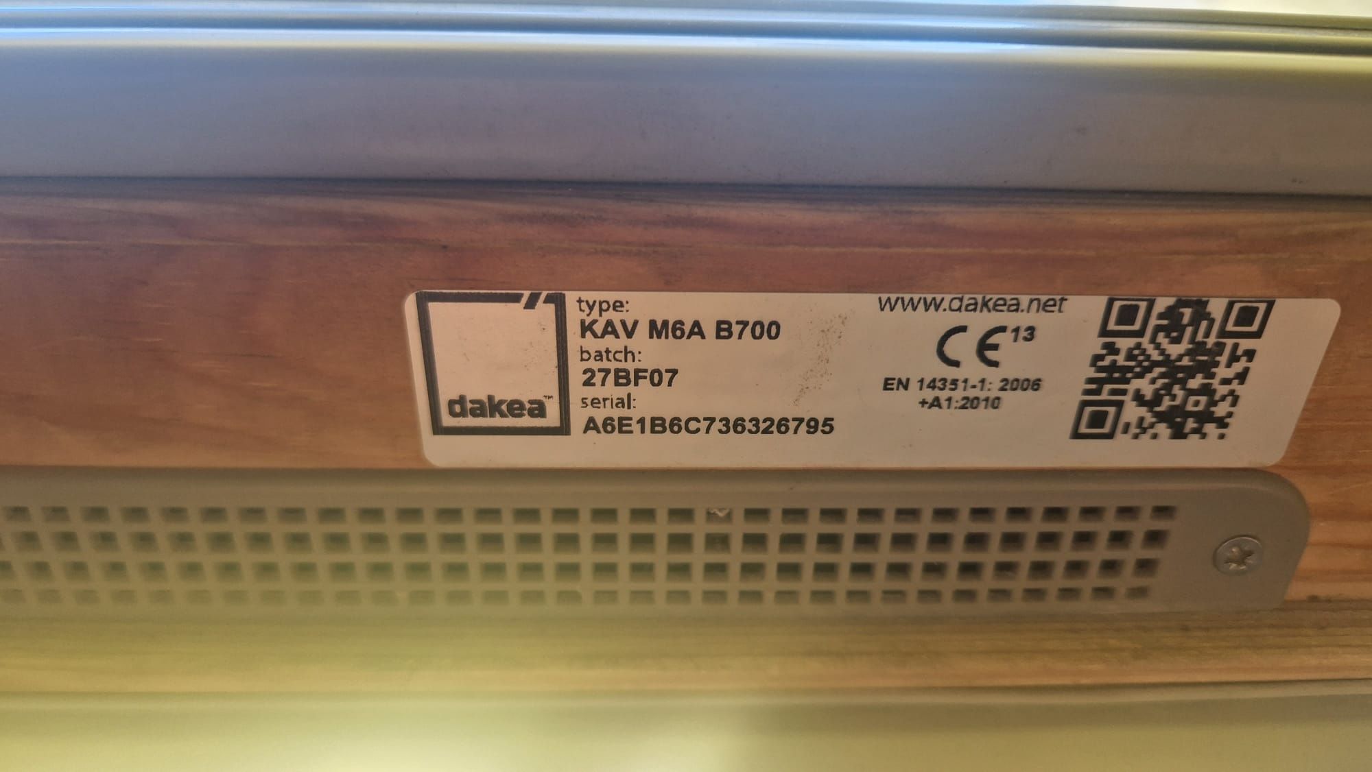 Rulouri exterior parasolar velux .