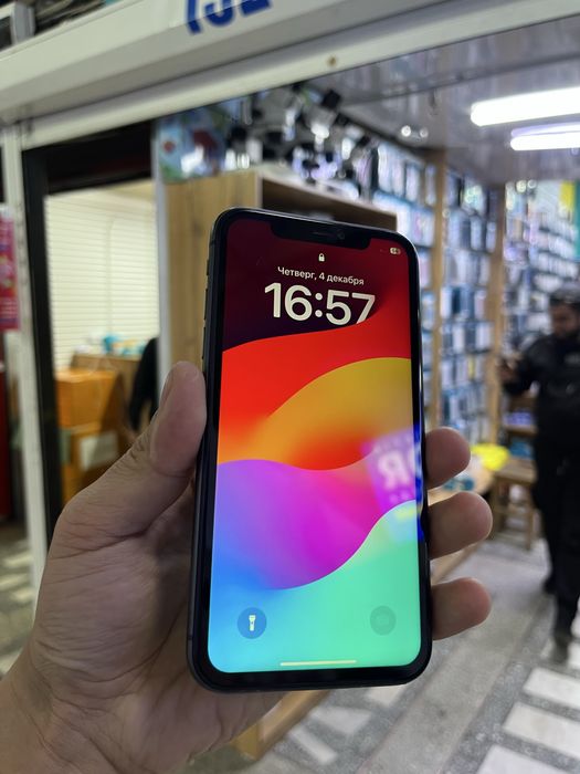 Iphone 11 64 GB черный