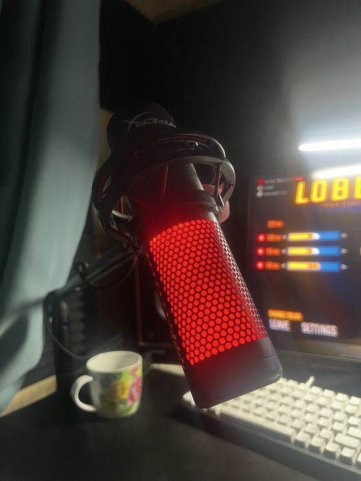 Микрофон hyperX quadcast