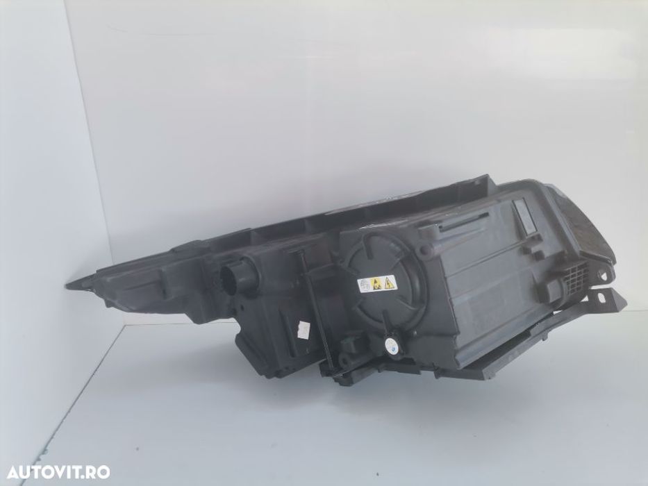 Far/Faruri Land Rover Evoque L538 stanga full led cod: GJ3213W030