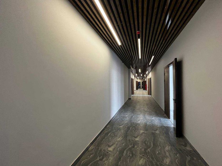 Аренда офисных помещений более 1000м2 сдаётся целиком на ул Махтумкули