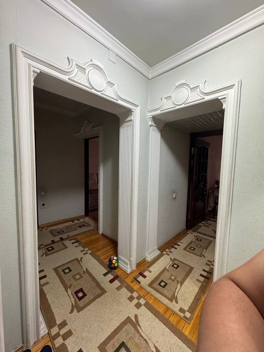 Продам хорошую квартиру Чиланзар 20а 3 комнаты