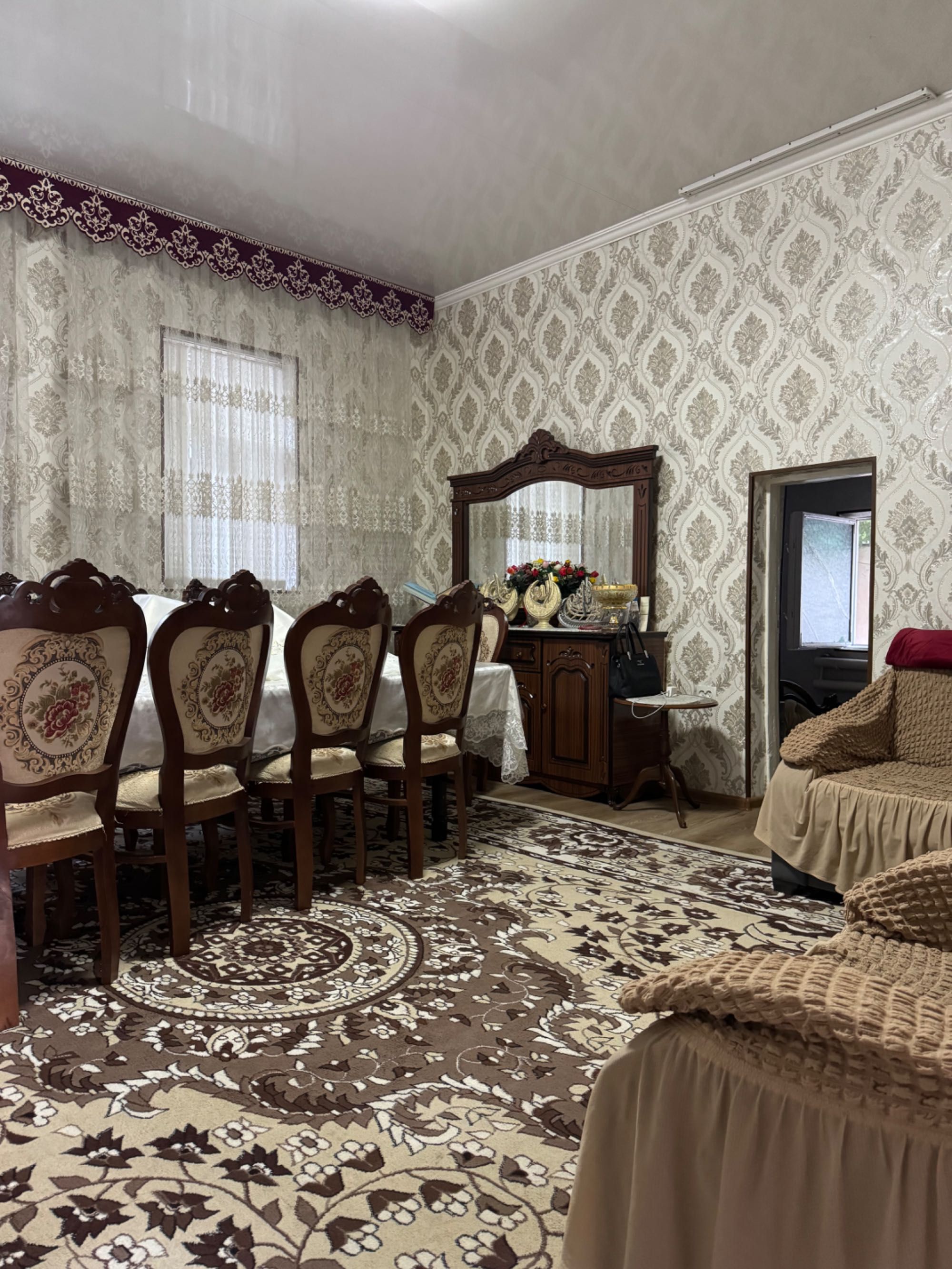 Срочно продается дом 4 сотки на Новомосковской, Дархан.