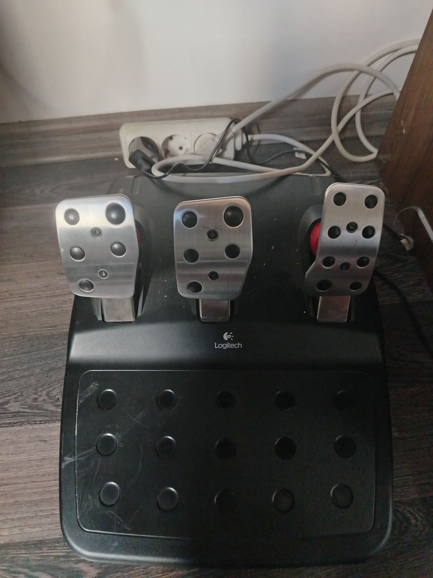 Volan logitech g27