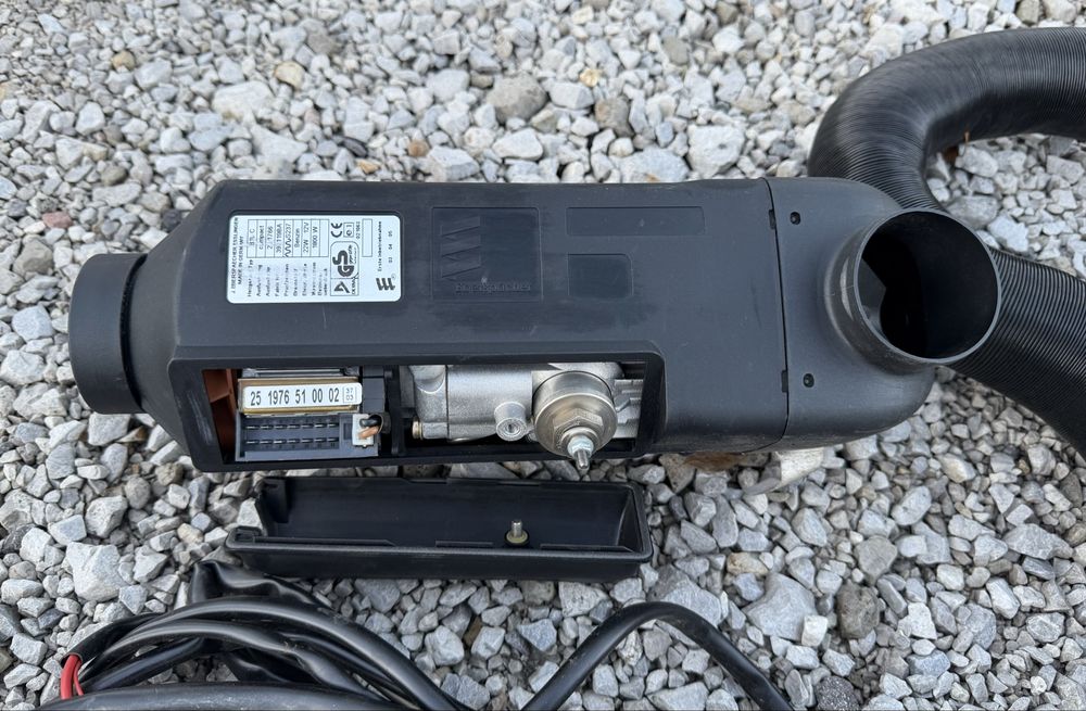 Бензинов автономен отоплител Eberspächer B1L-C (12V, 1800W)