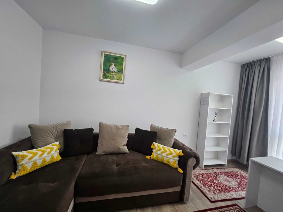 Închiriez apartament cu 2 camere în bloc nou Alba Iulia