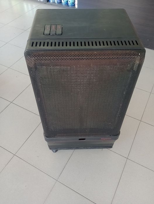 Продавам отоплителна газова печка