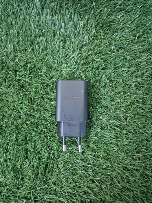 Lenovo tableta P 11.