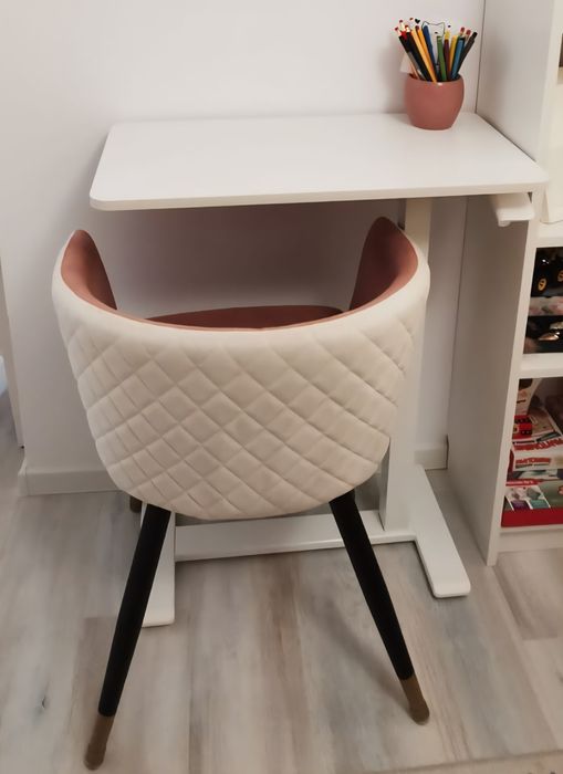 Set Birou reglabil + Scaun tapitat (fotoliu)