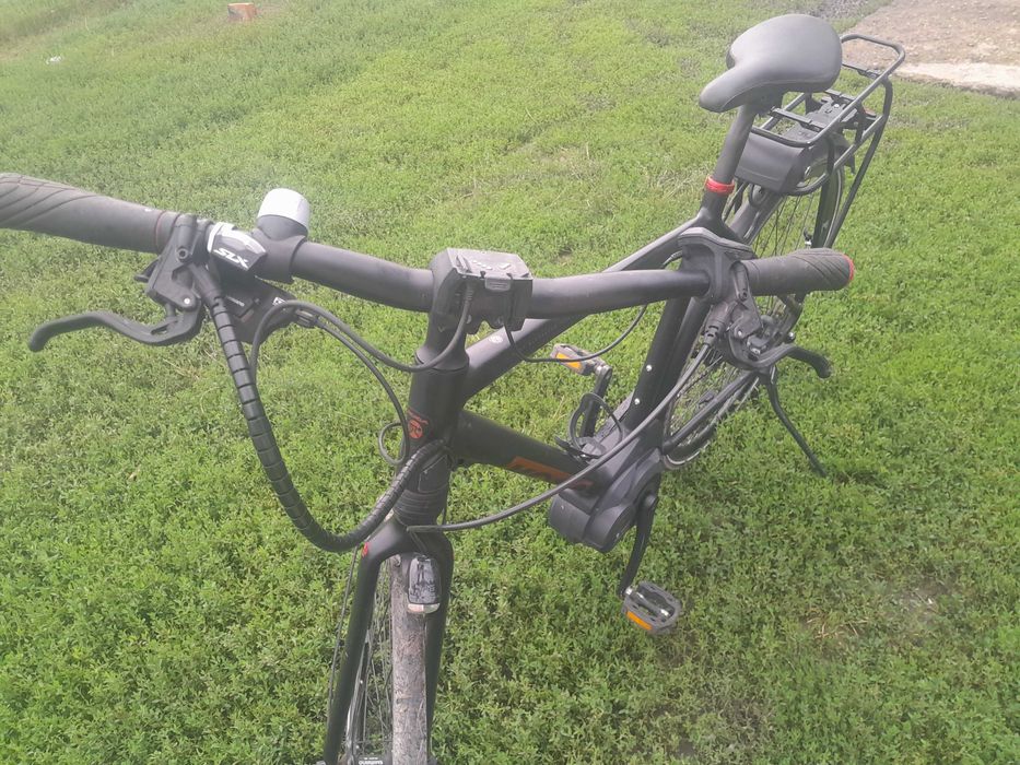 Bicicleta electrica cu frana hidraulica