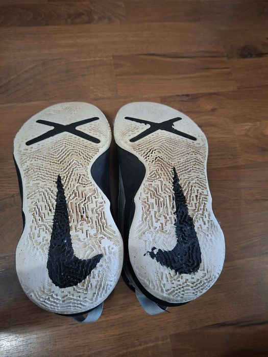 Обувки на Nike. Оригинални са