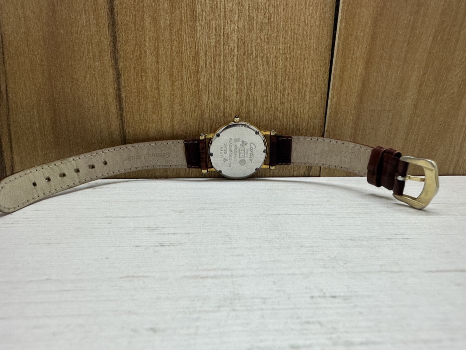 Уникален Часовник Картиер Cartier само за 350 лв