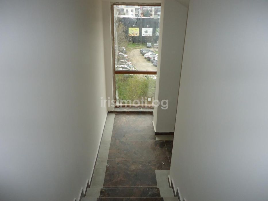 Продава се Четиристаен апартамент в София, Манастирски ливади - 167 кв.м за 1798 €/кв.м - Снимка #10